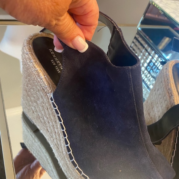 Kenneth Cole Wedges - Picture 4 of 4